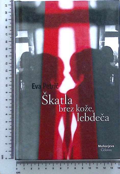 Škatla brez kože lebdeča