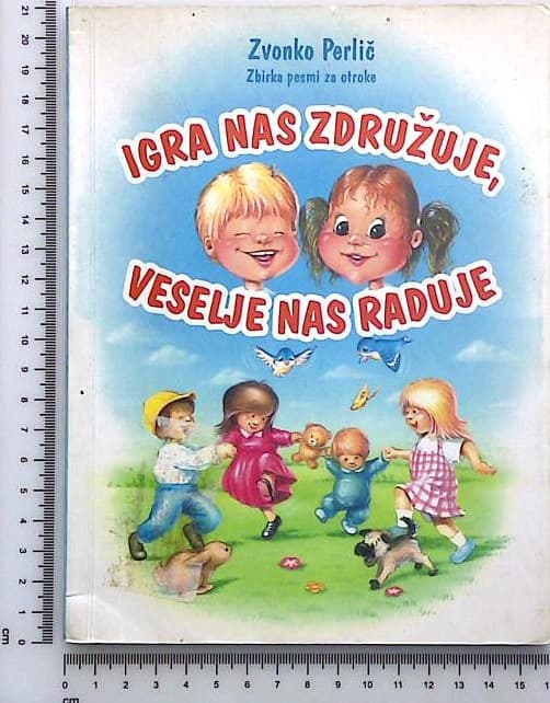 Igra nas združuje