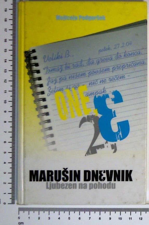 Marušin dnevnik : Ljubezen na pohodu